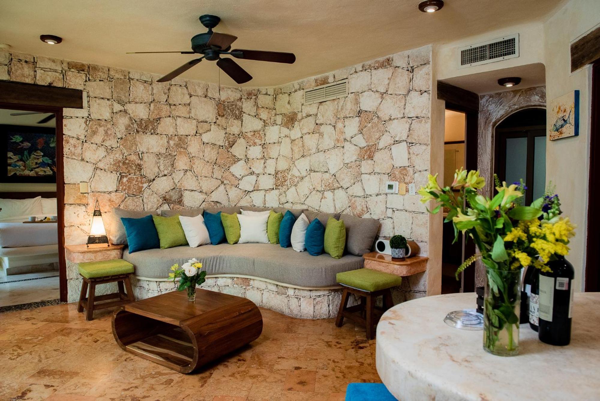Villas Sacbe Condo Hotel And Beach Club Playa del Carmen Buitenkant foto