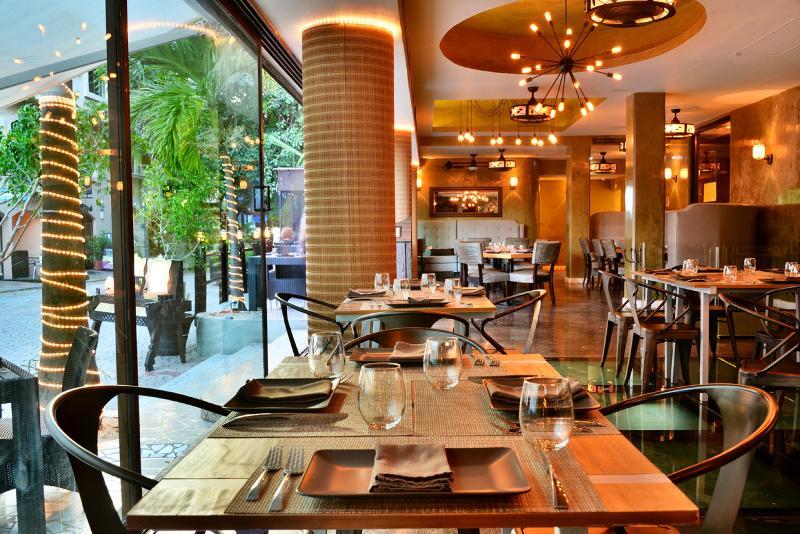 Villas Sacbe Condo Hotel And Beach Club Playa del Carmen Buitenkant foto